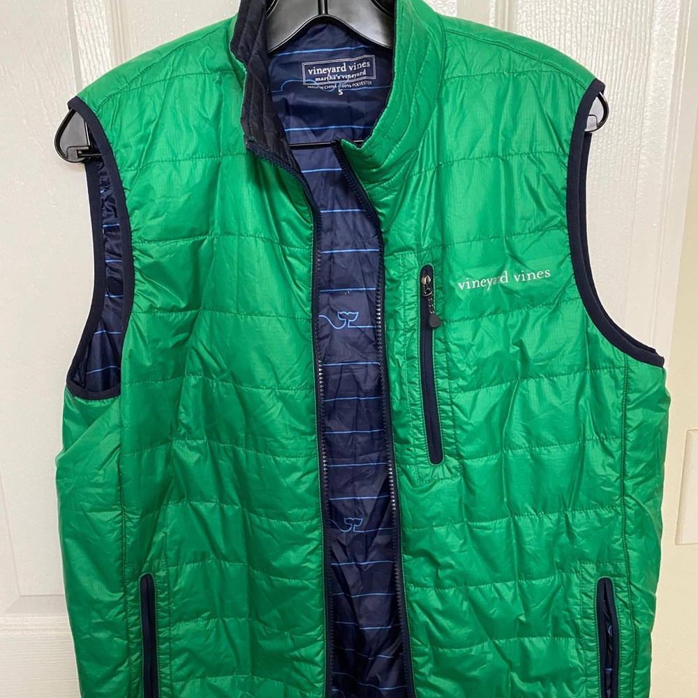 Vineyard vines vest